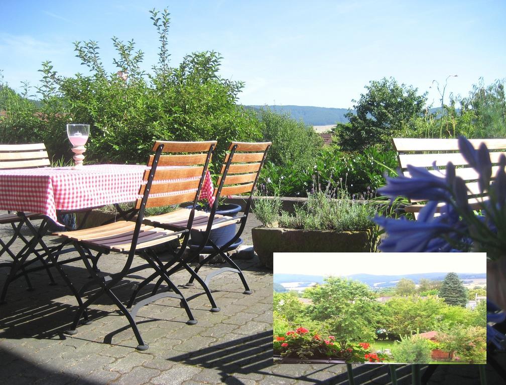 Pension & Cafe Meine Sonne Sole Mio Бад-Зоден-Аллендорф Экстерьер фото